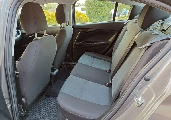 Fiat Tipo cena 33210 przebieg: 188000, rok produkcji 2019 z Zakliczyn małe 106